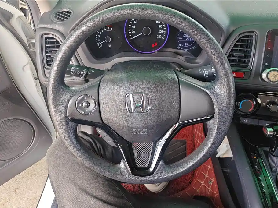 Honda Vezel 2018 — фото 15