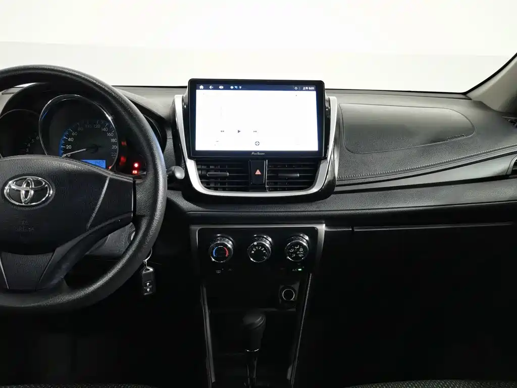Toyota Vios FS 2018 — фото 12