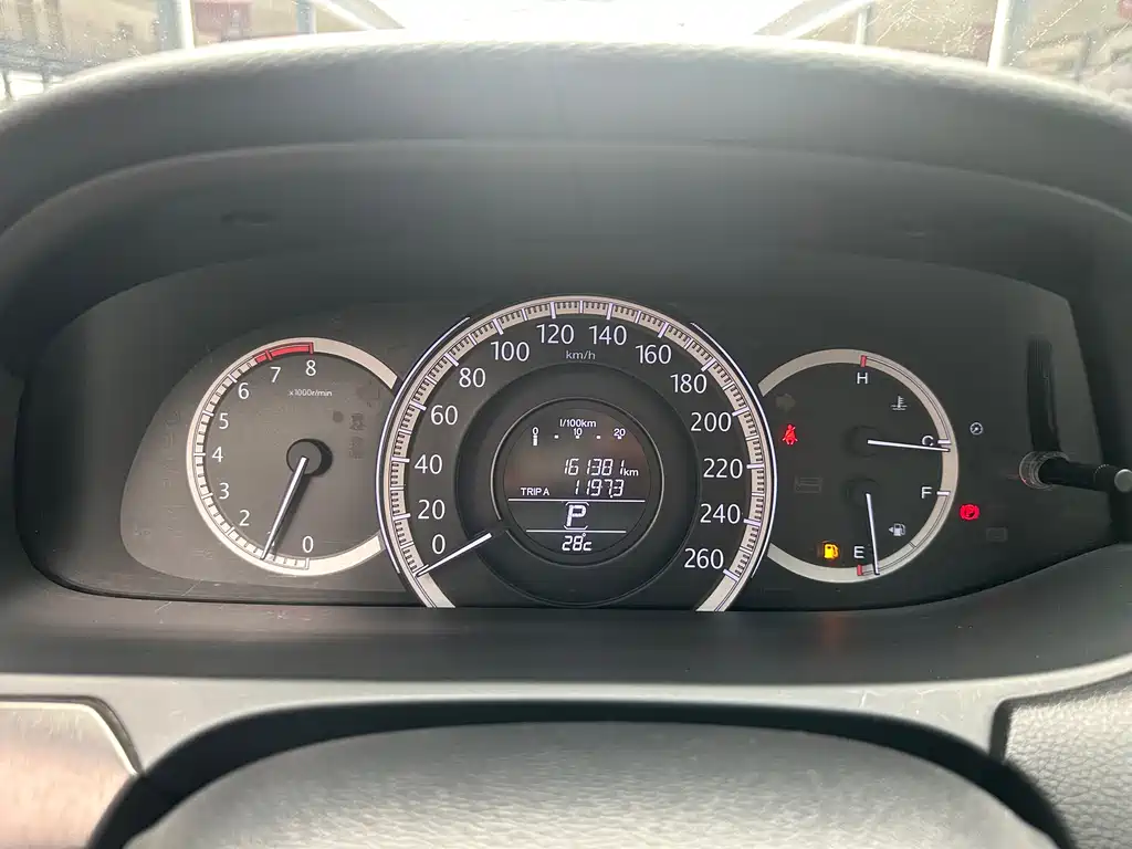 Honda Accord 2016 — фото 15
