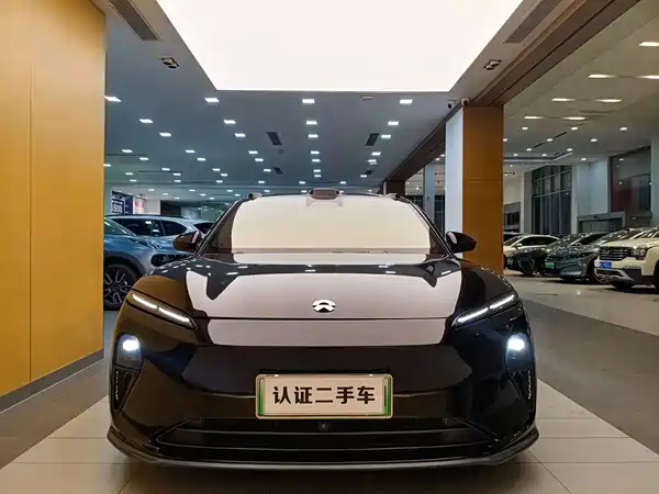 NIO ET5T 2024
