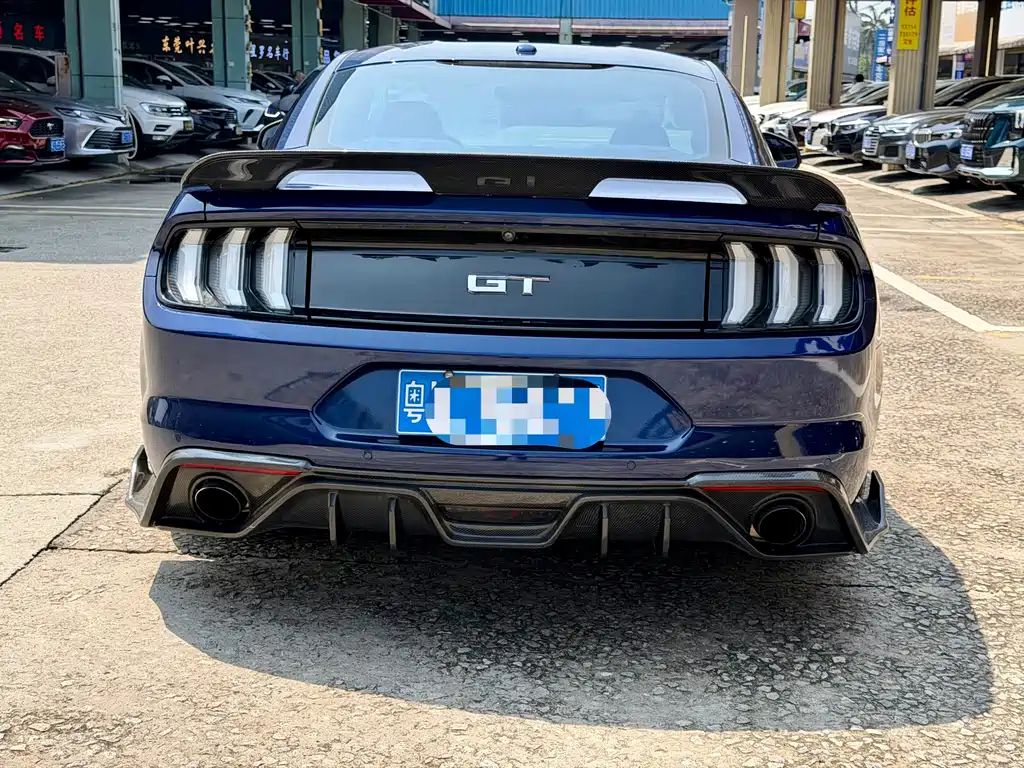 Ford Mustang 2019 — фото 5
