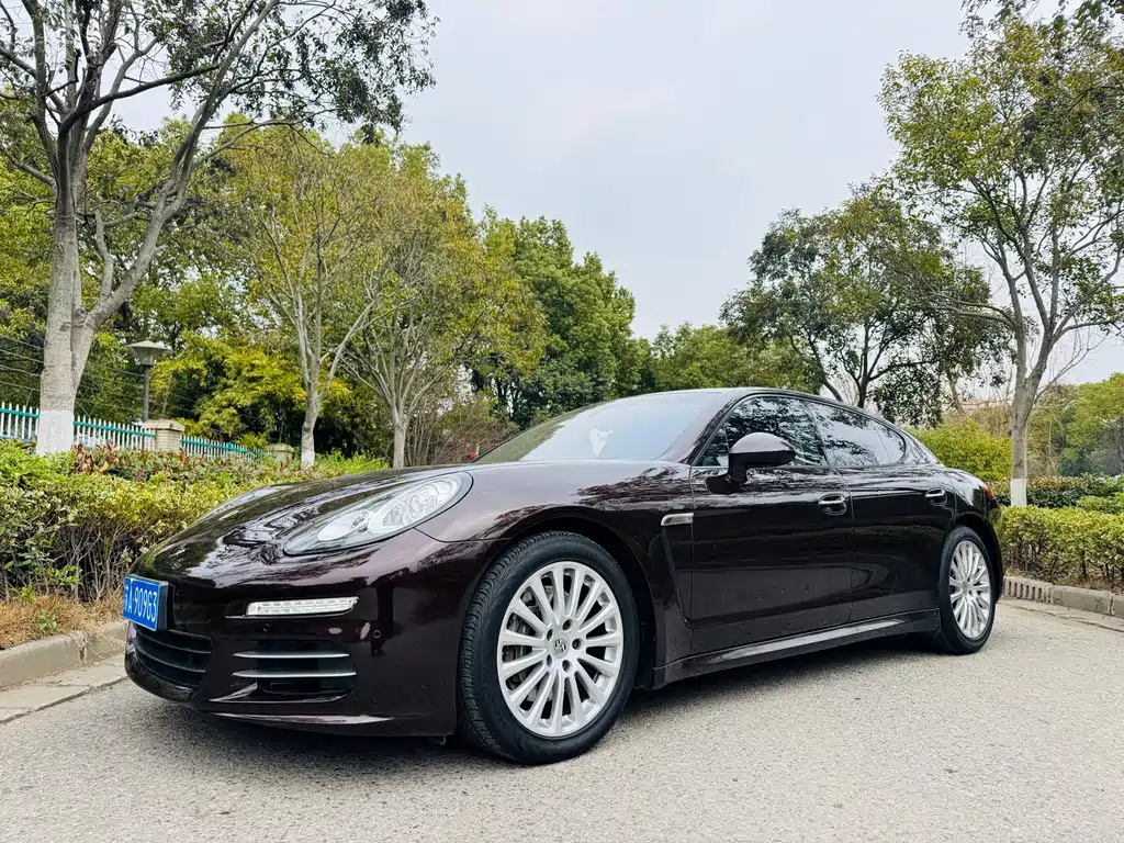 Porsche Panamera 2014 — фото 1