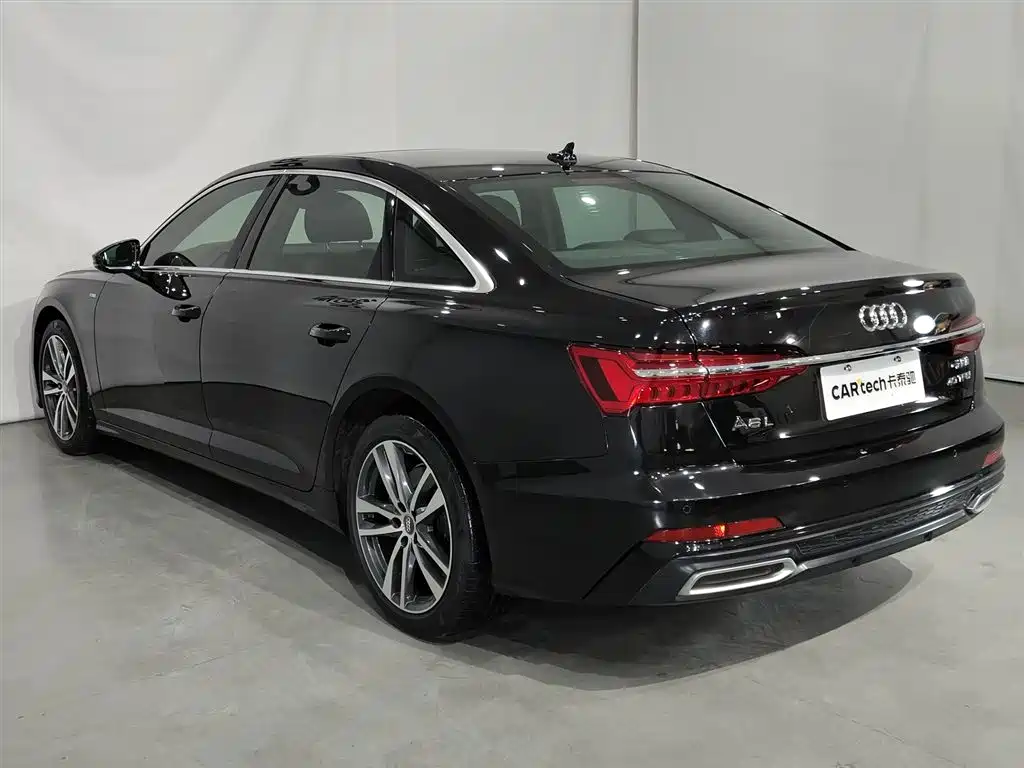 Audi A6L 2022 — фото 17