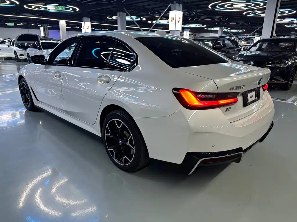 BMW i3 2023 — фото 15