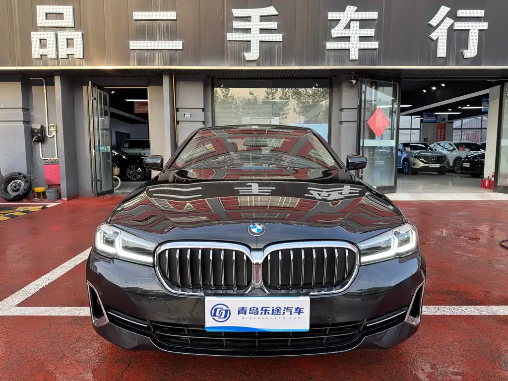 BMW 5 Series 2022