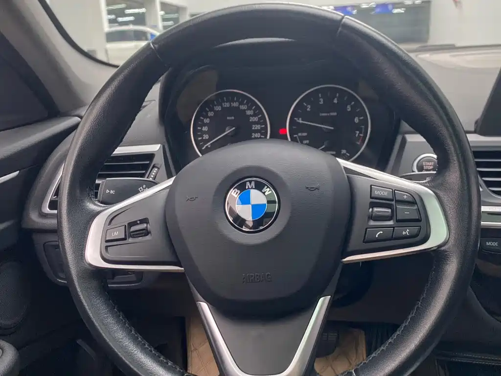 BMW 1 Series 2018