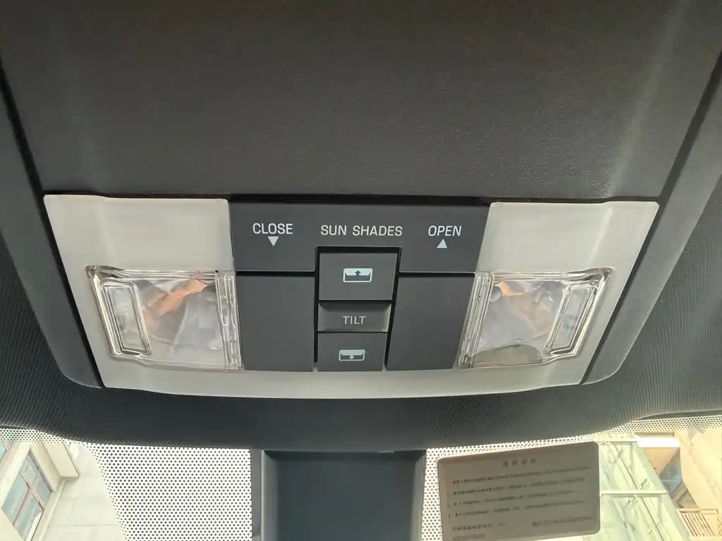 Ford Explorer 2018 — фото 26