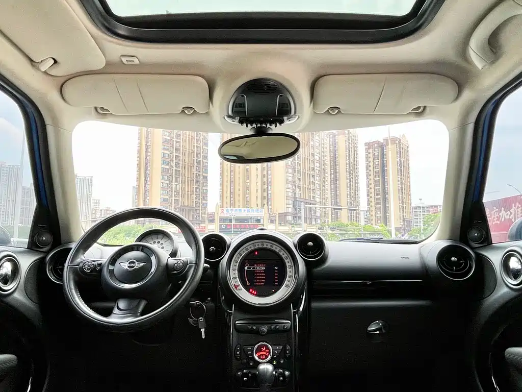 MINI Countryman 2014 — фото 16