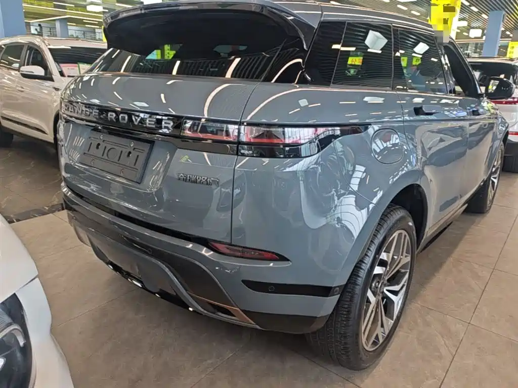 Land Rover Evoque 2021 — фото 7