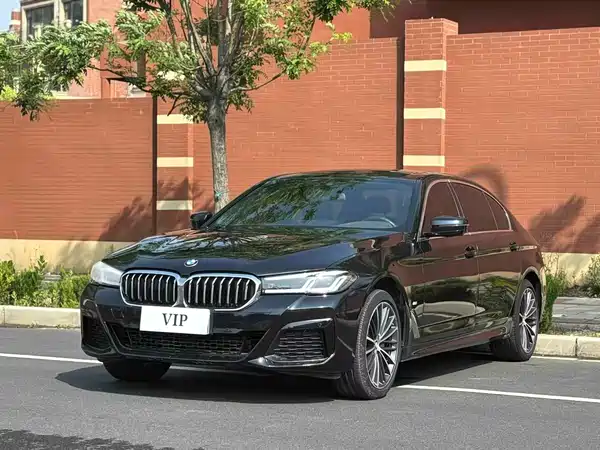 BMW 5 Series 2023