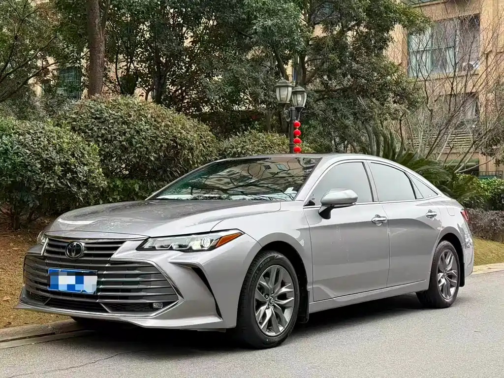 Toyota Avalon 2022 — фото 2