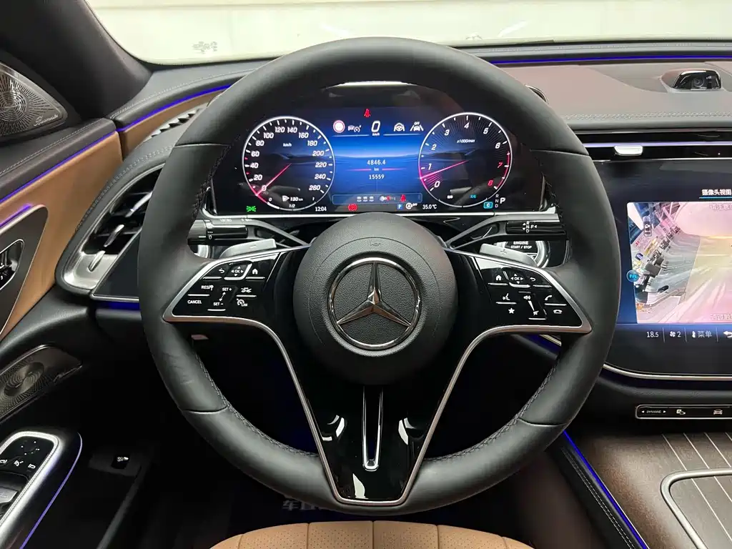 Mercedes-Benz E-Class 2025 — фото 14