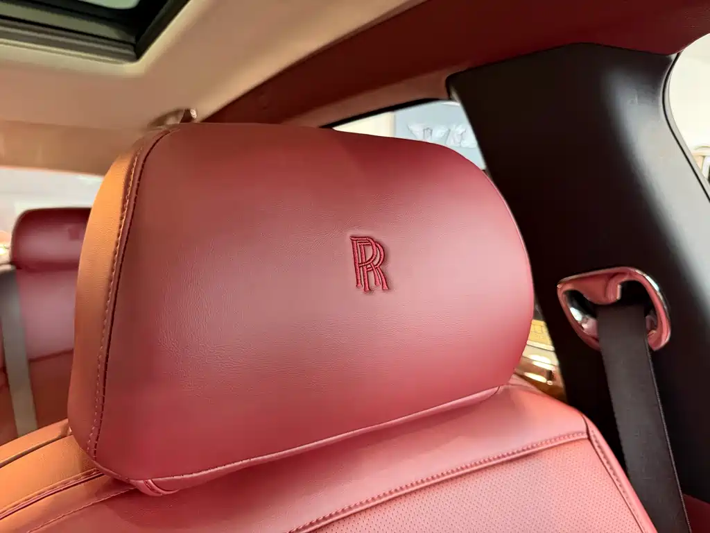 Rolls-Royce Ghost 2013 — фото 15