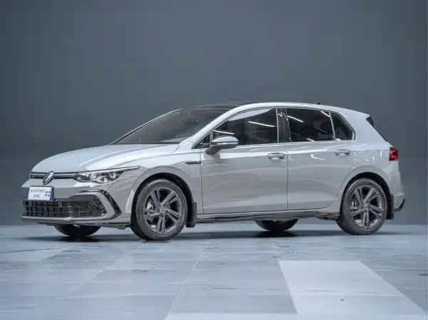 Volkswagen Golf 2022