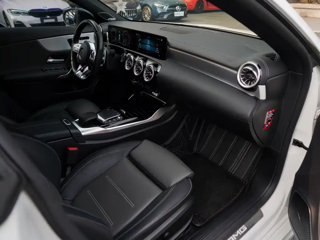 Mercedes-Benz CLA AMG 2022 — фото 17