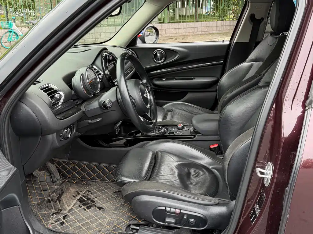 MINI Clubman 2016 — фото 13