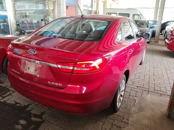 Ford Escort 2018