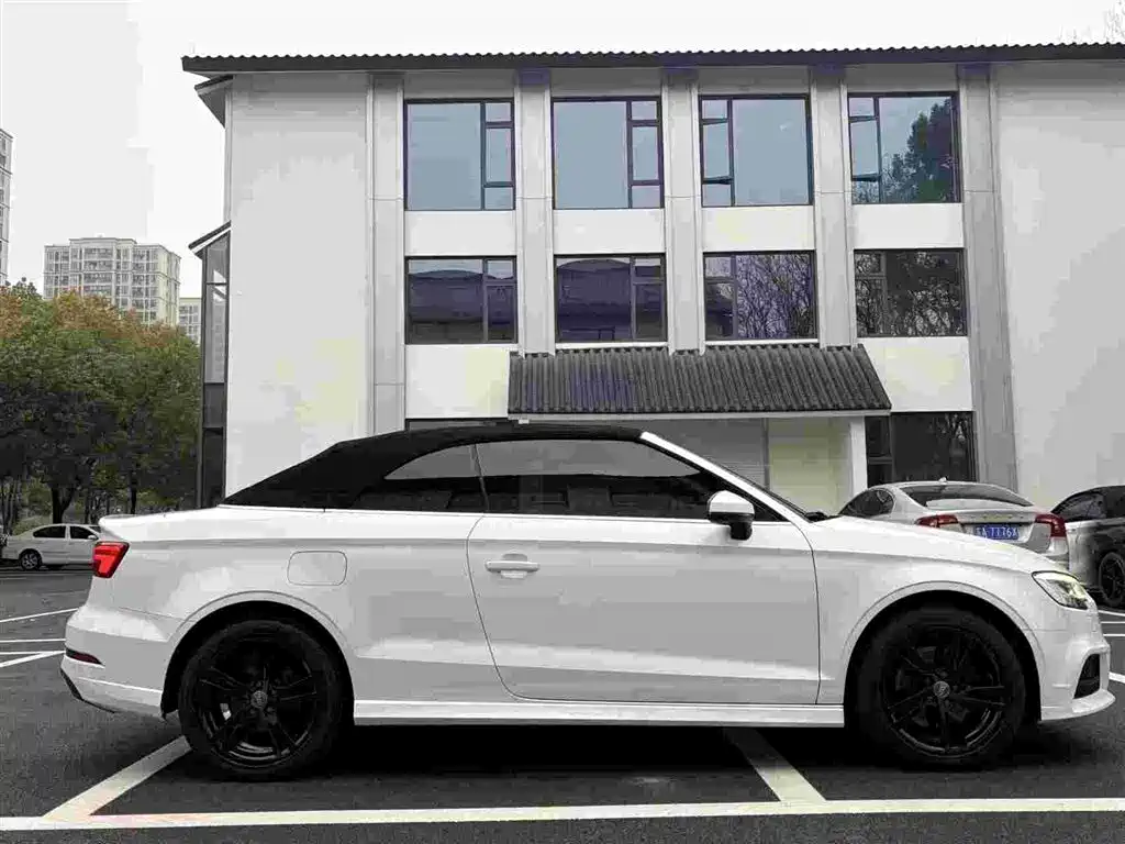 Audi A3 2019 — фото 7