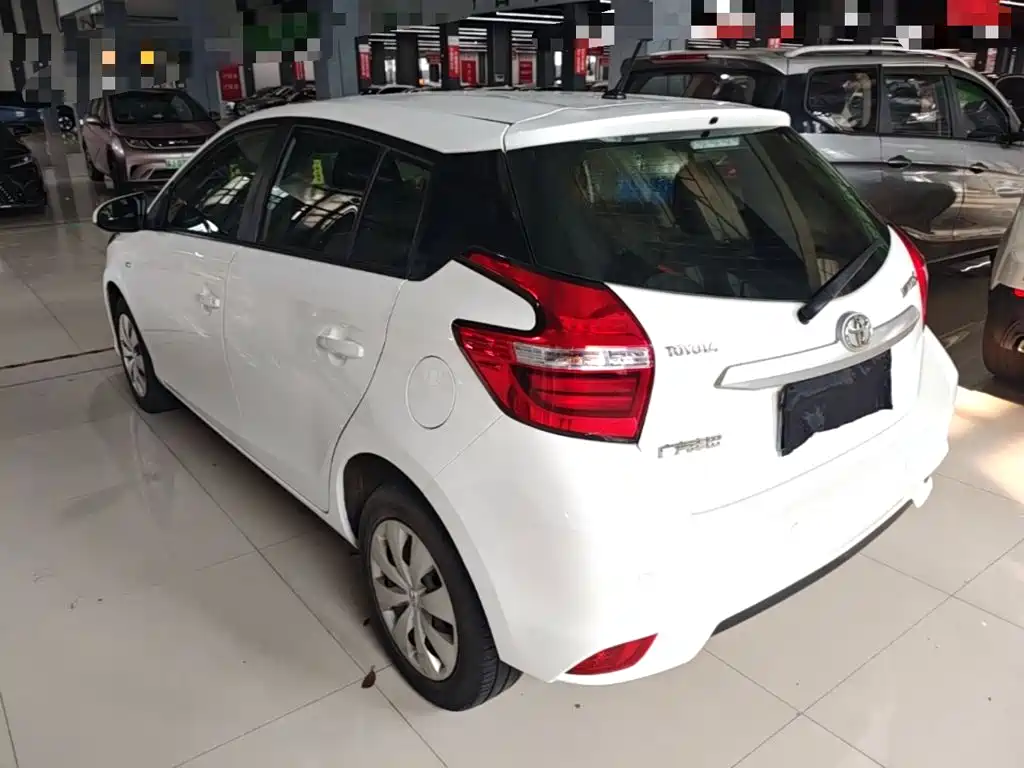 Toyota Yaris L 2017