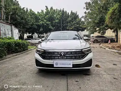 Volkswagen Sagitar 2025