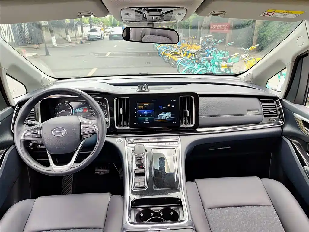 GAC Motor Trumpchi M8 2024 — фото 10
