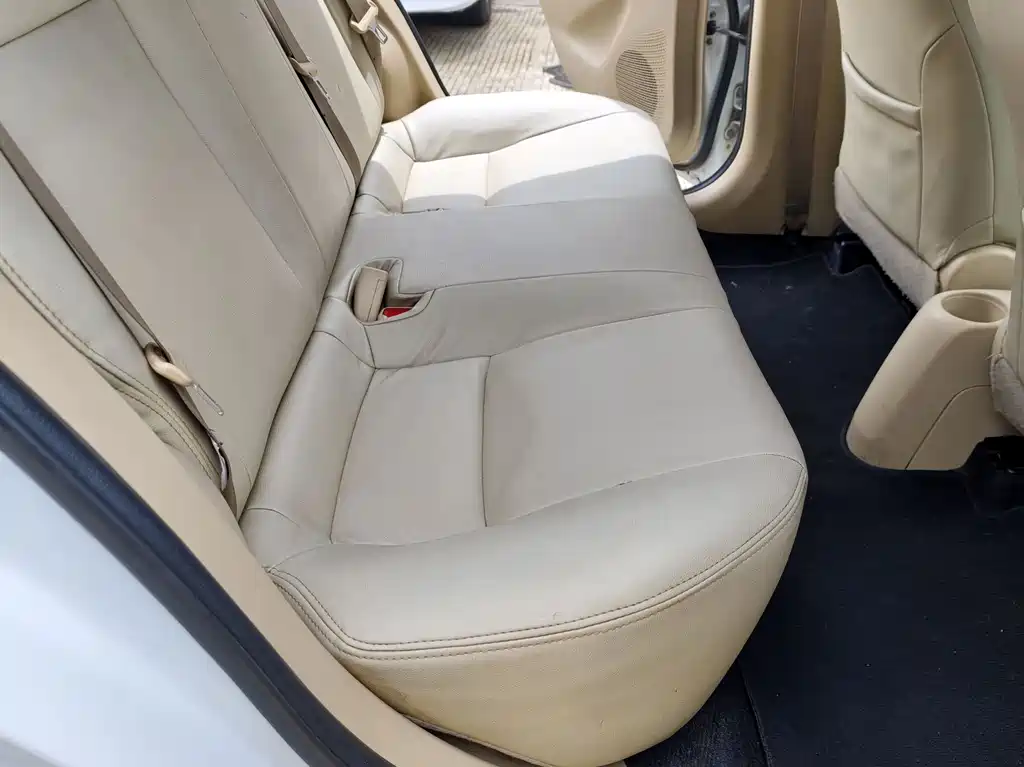 Toyota Vios 2017 — фото 22