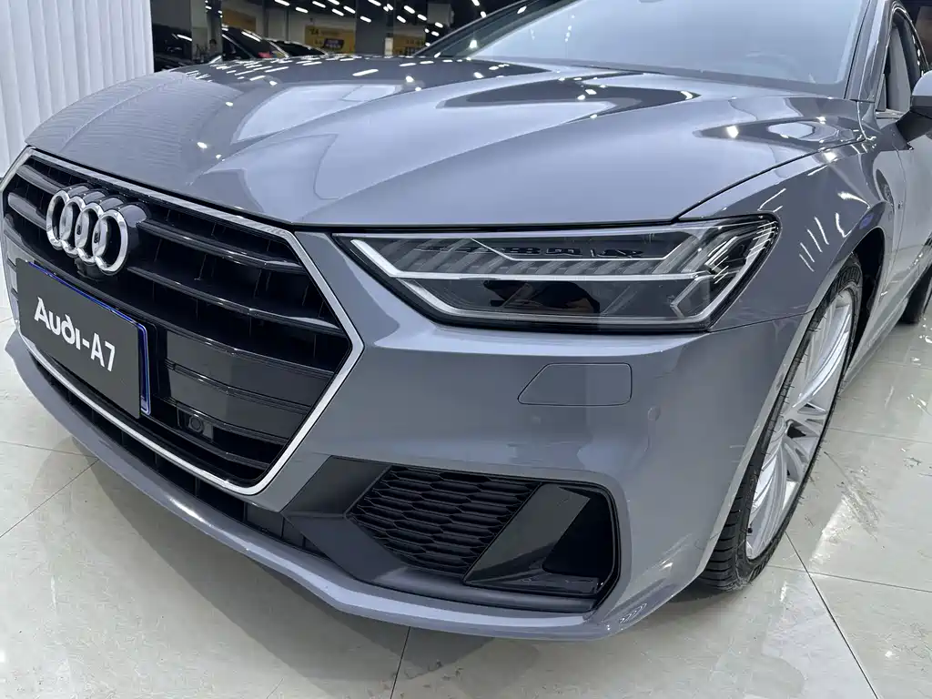 Audi A7 2022 — фото 6