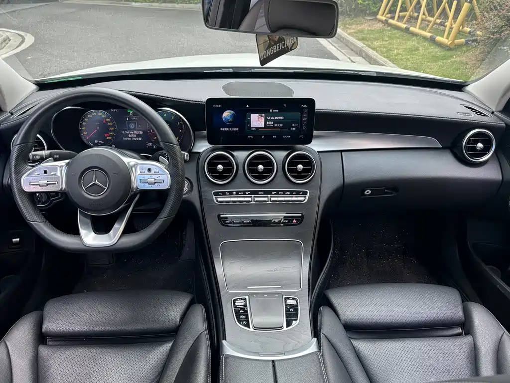 Mercedes-Benz C-Class 2019 — фото 9