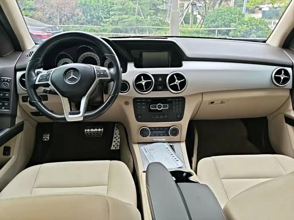 Mercedes-Benz GLK-Class 2015 — фото 10