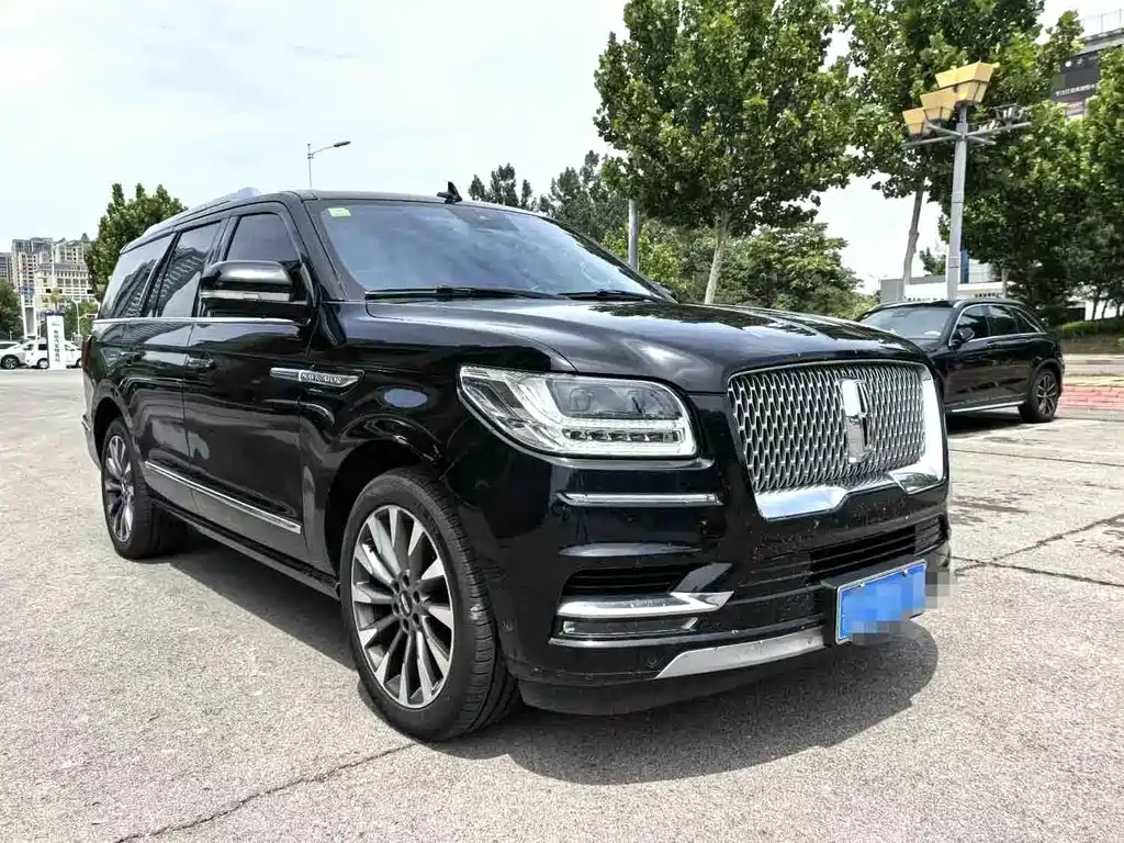 Lincoln Navigator 2019