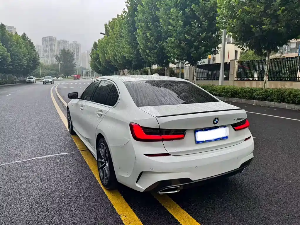 BMW 3 Series 2020