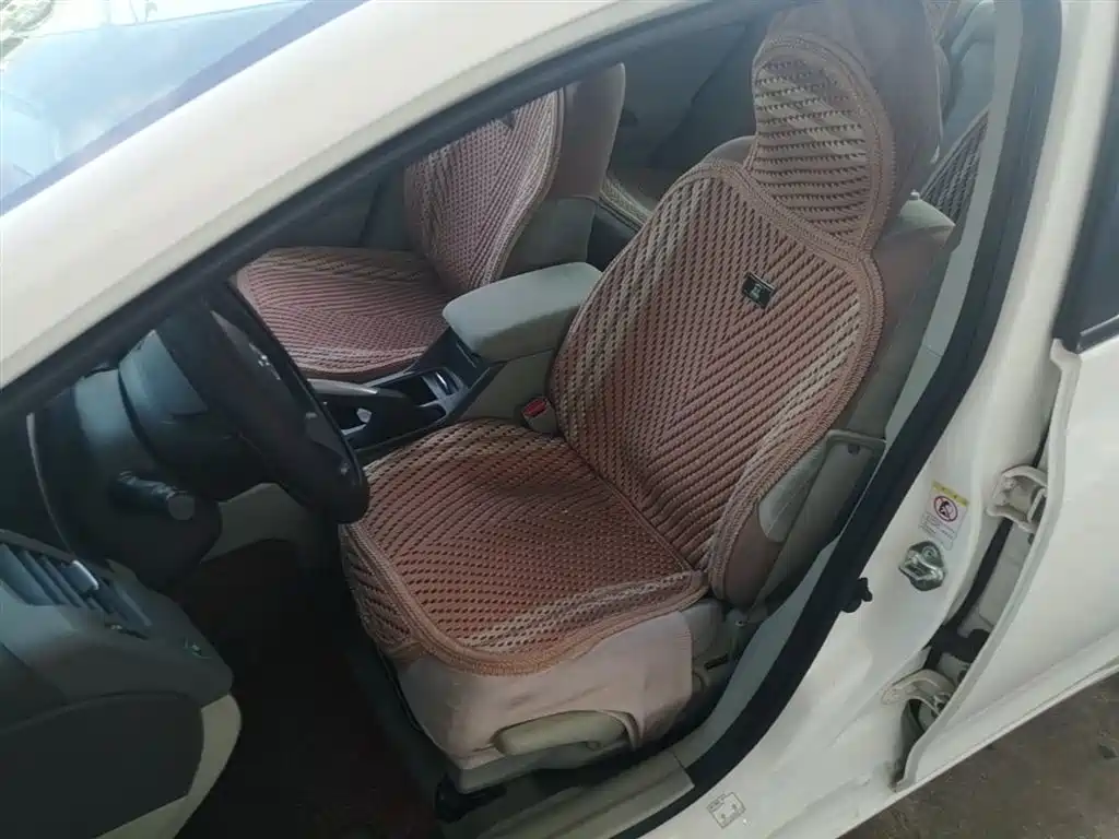 Honda Civic 2014 — фото 15