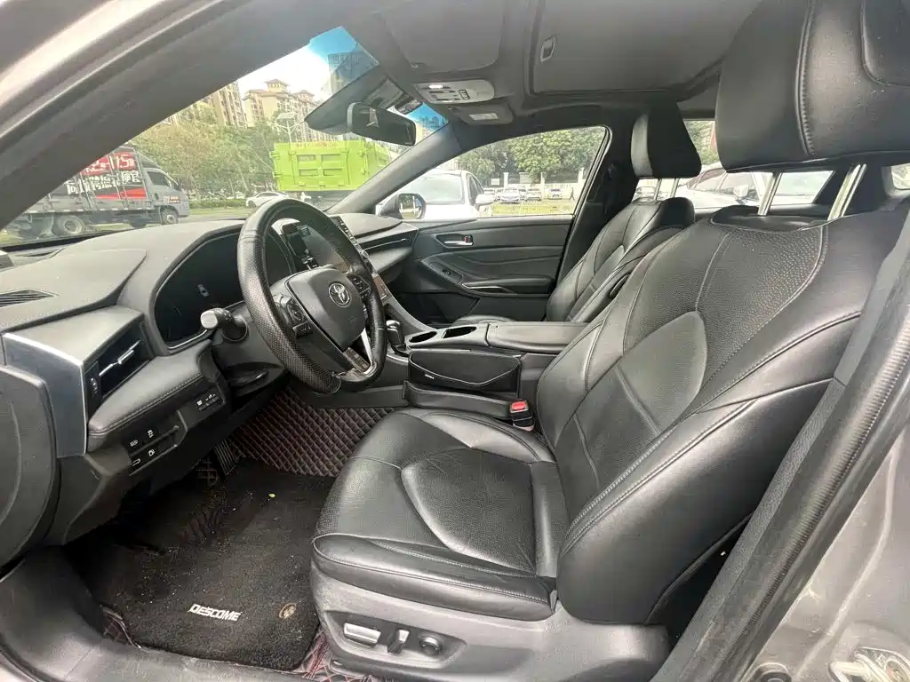 Toyota Avalon 2019