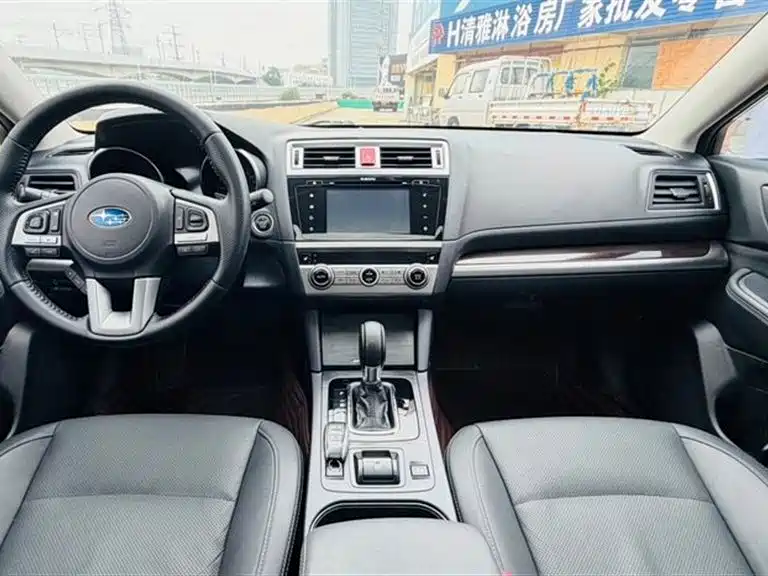 Subaru Outback 2015 — фото 4