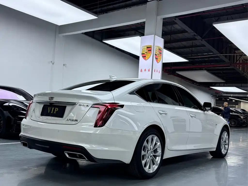Cadillac CT5 2023 — фото 19