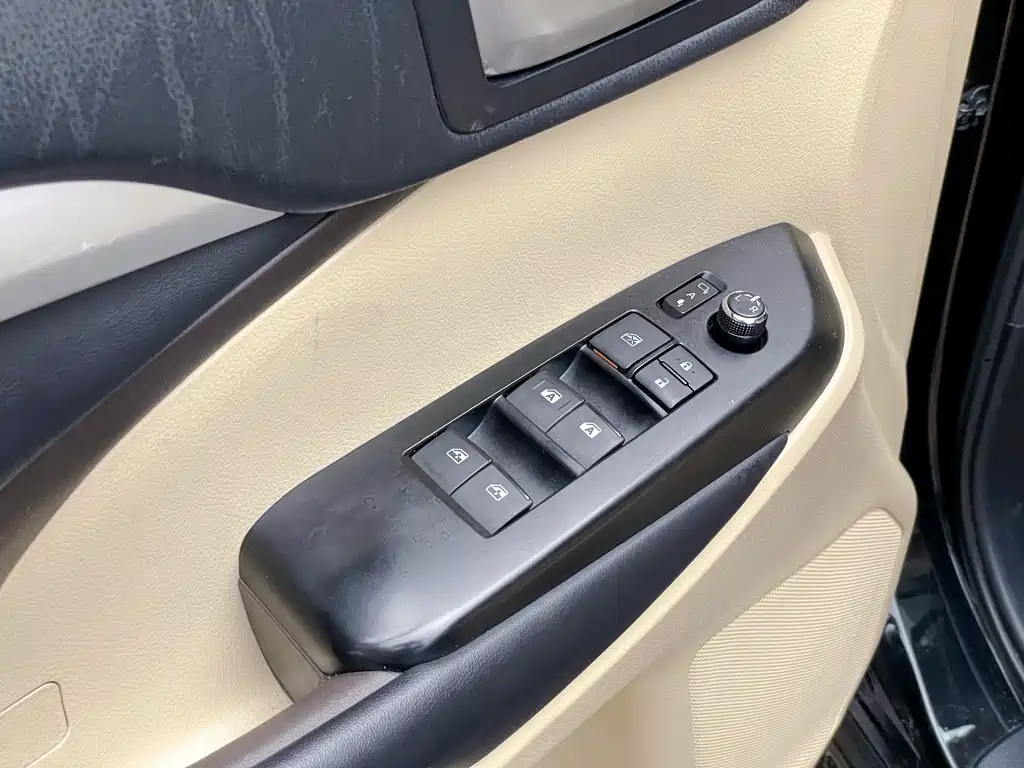 Toyota Highlander 2020 — фото 20