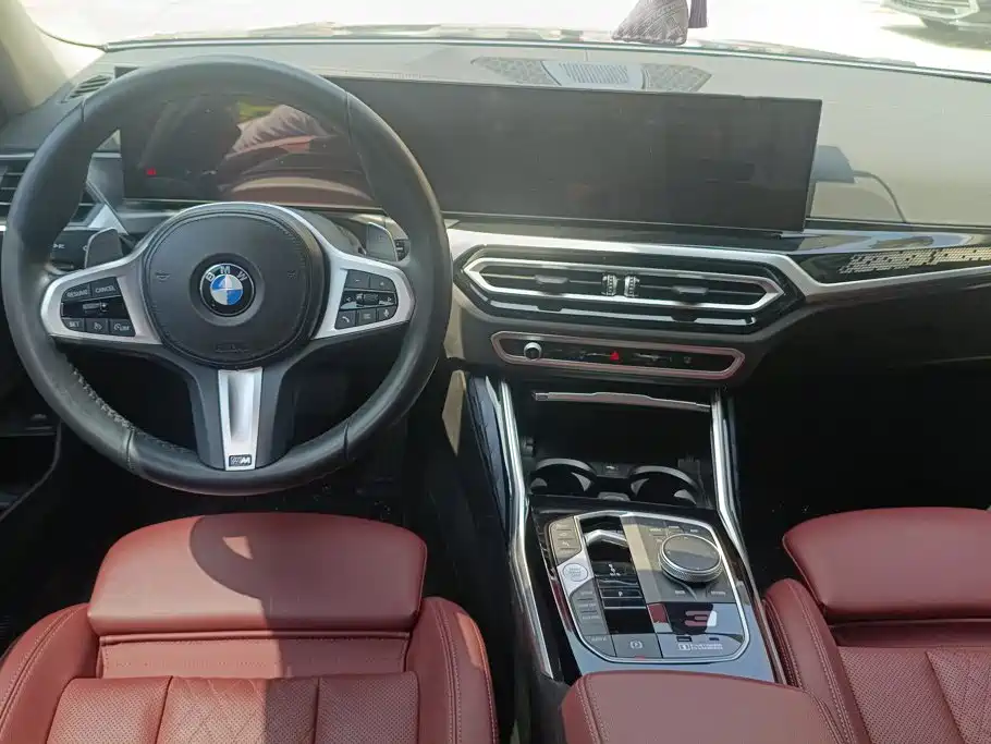 BMW 3 Series 2023 — фото 12