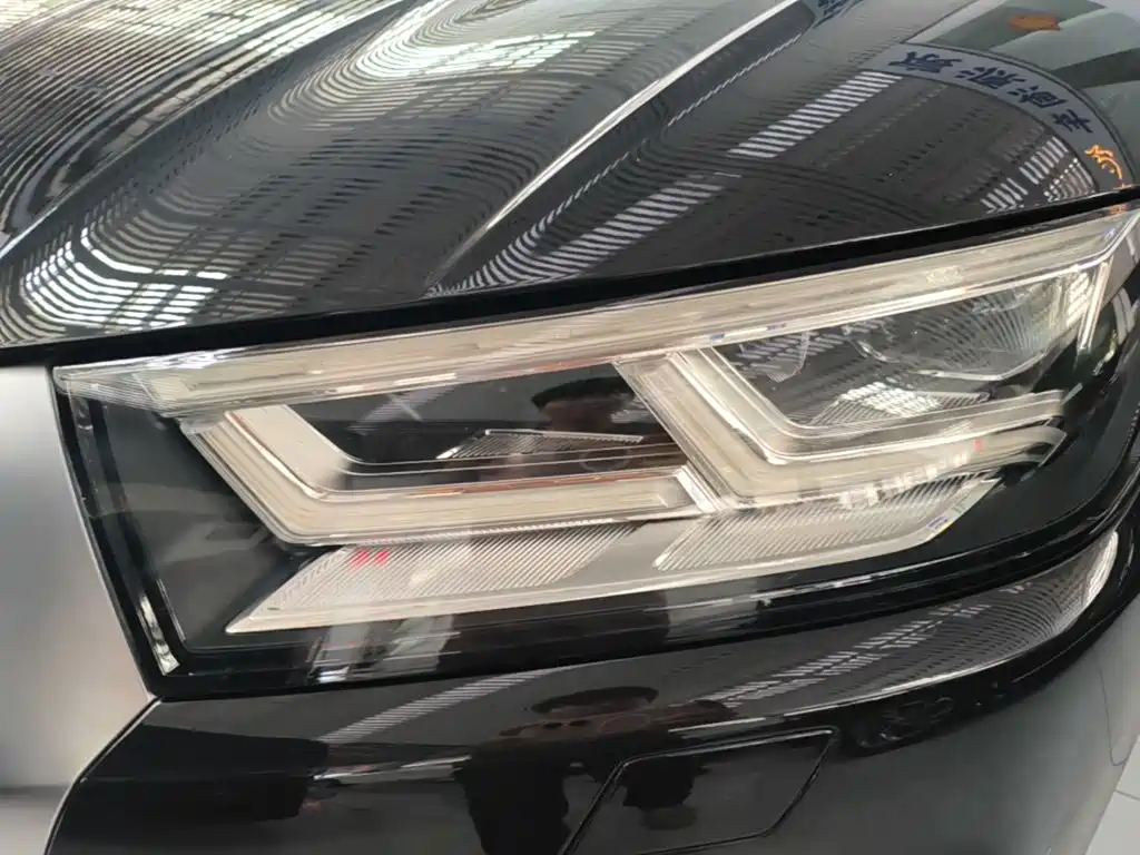 Audi Q5L 2019 — фото 24