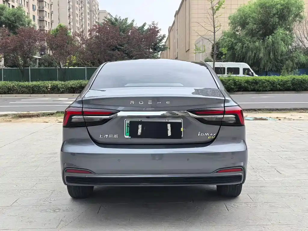 Roewe MAX 2022 — фото 8