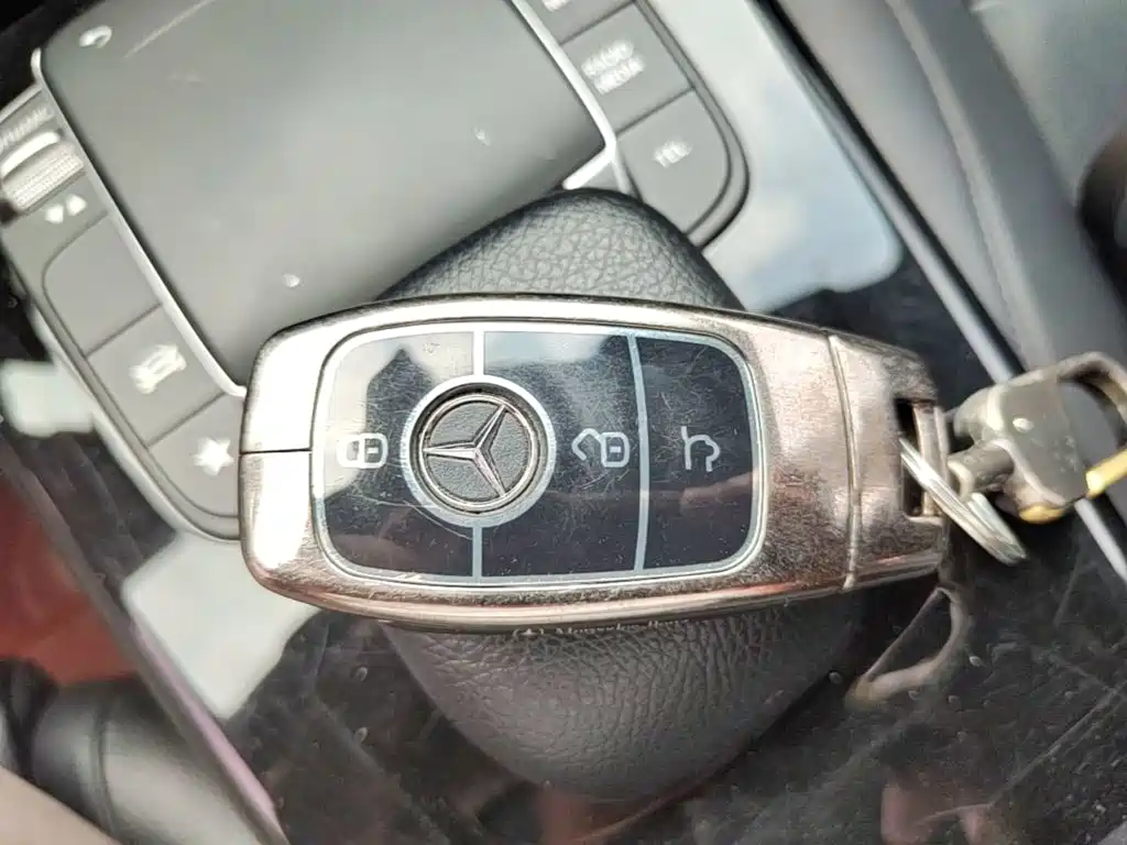 Mercedes-Benz A-Class 2023 — фото 9