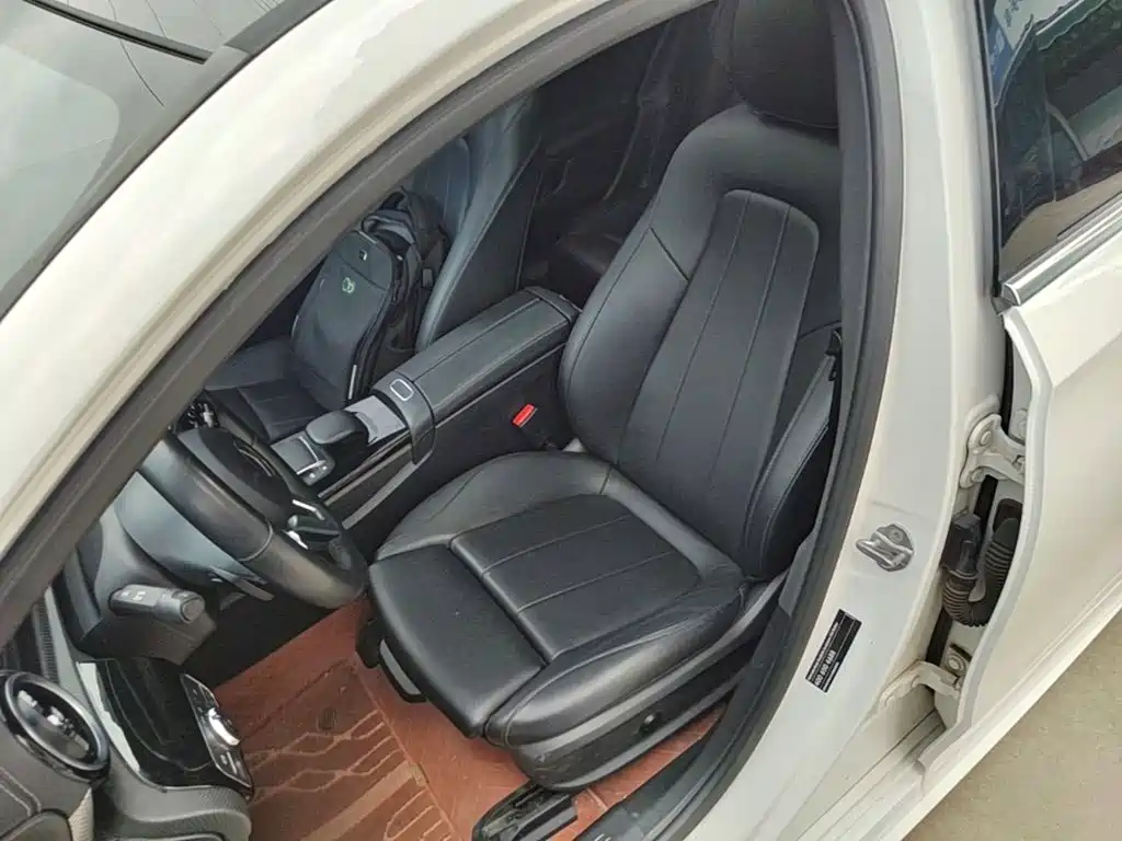 Mercedes-Benz A-Class 2023 — фото 15