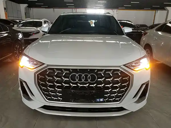 Audi Q3 2023