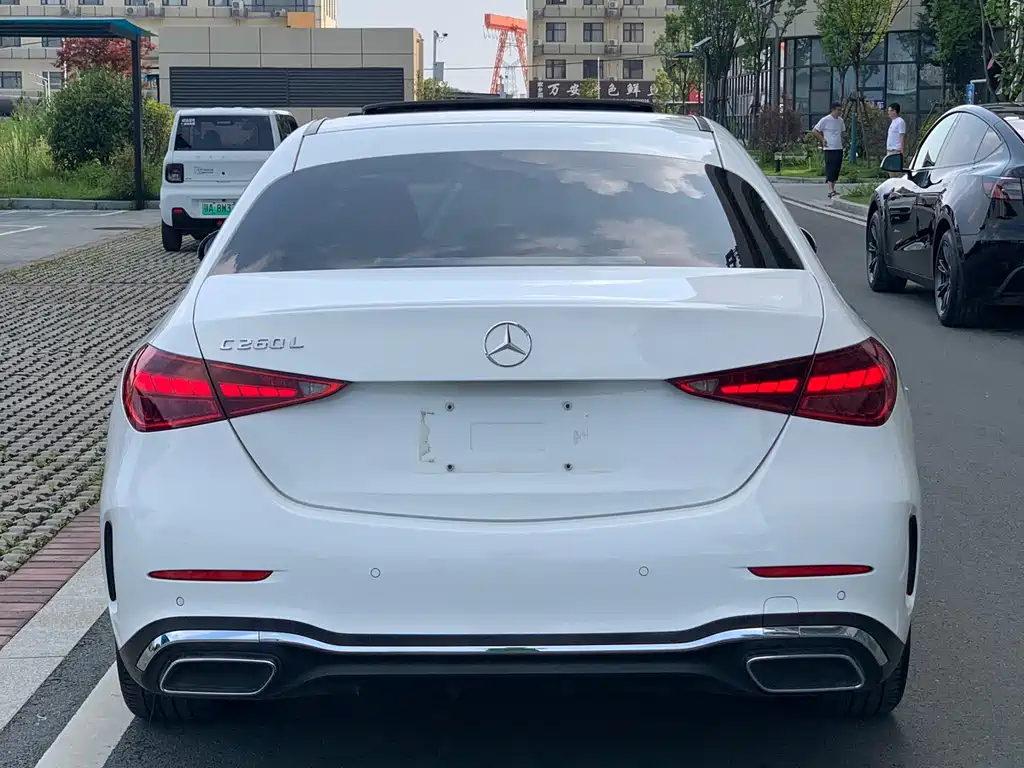 Mercedes-Benz C-Class 2022 — фото 4