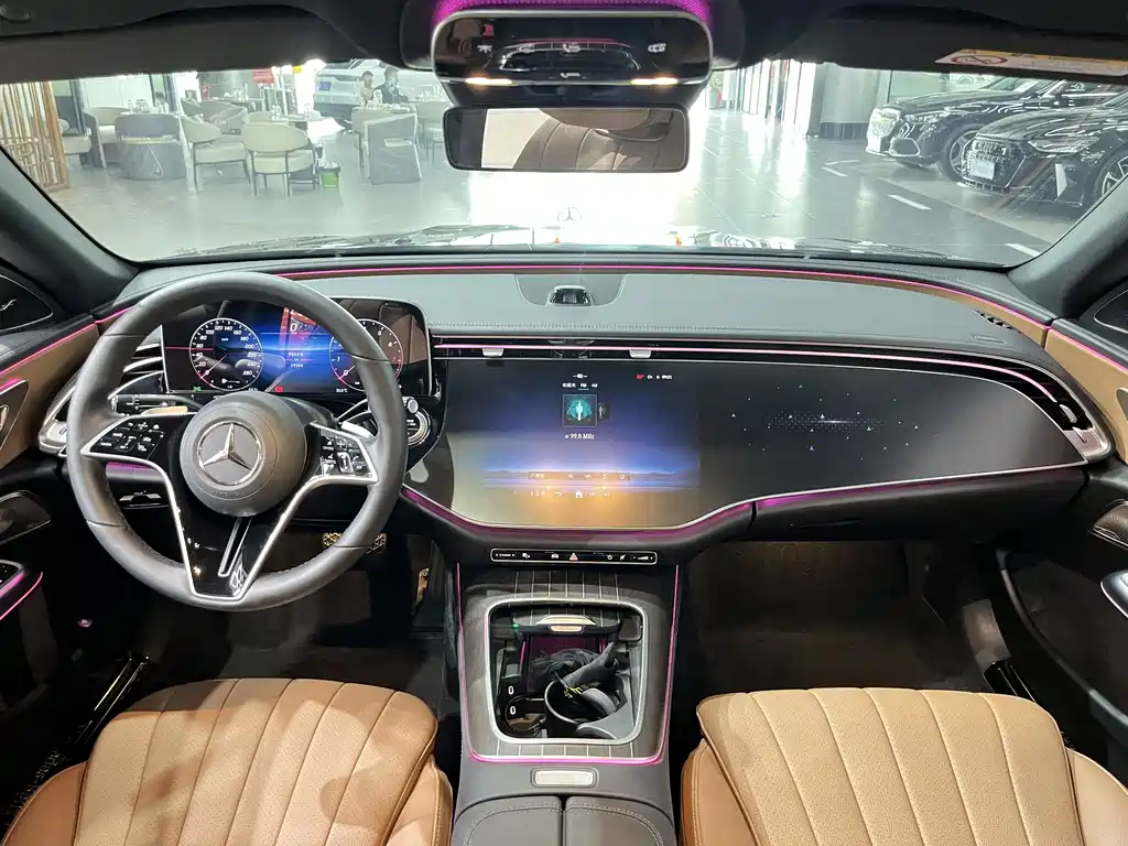 Mercedes-Benz E-Class 2025