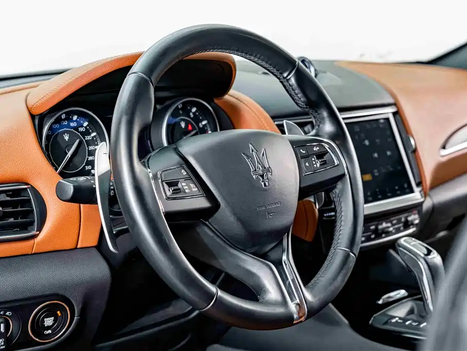 Maserati Levante 2021 — фото 10