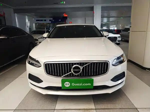 Volvo S90 2018