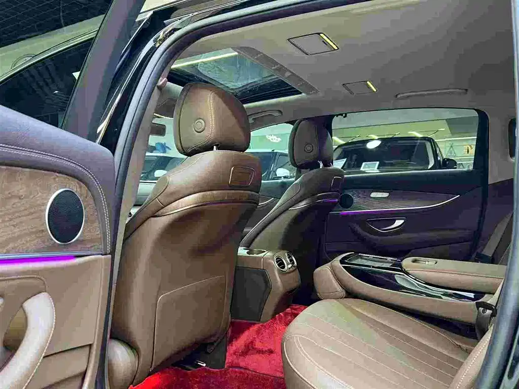 Mercedes-Benz E-Class 2017 — фото 6