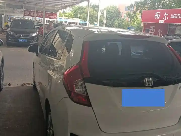 Honda Fit 2015 — фото 8