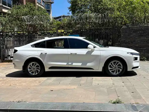 Ford Mondeo 2023