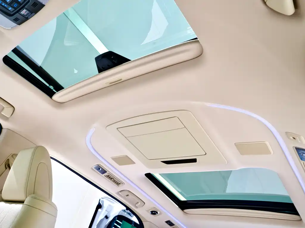 Toyota Vellfire 2021 — фото 14